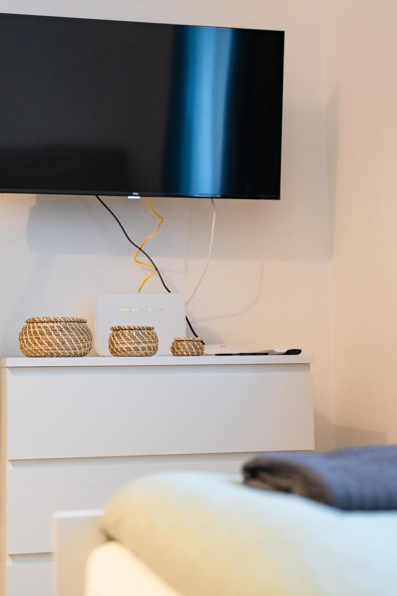 Apartament 1110 *