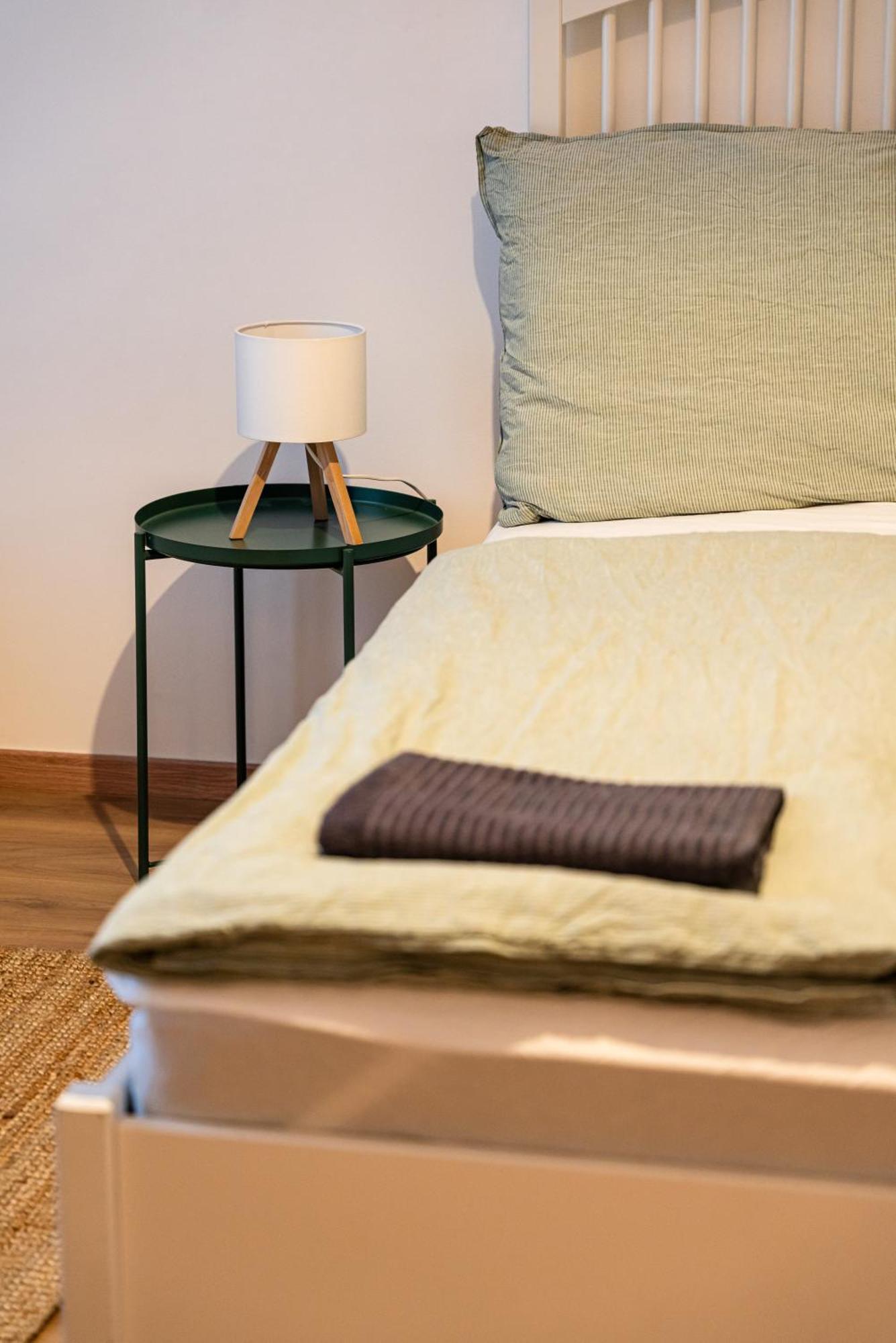 1110 Apartament *